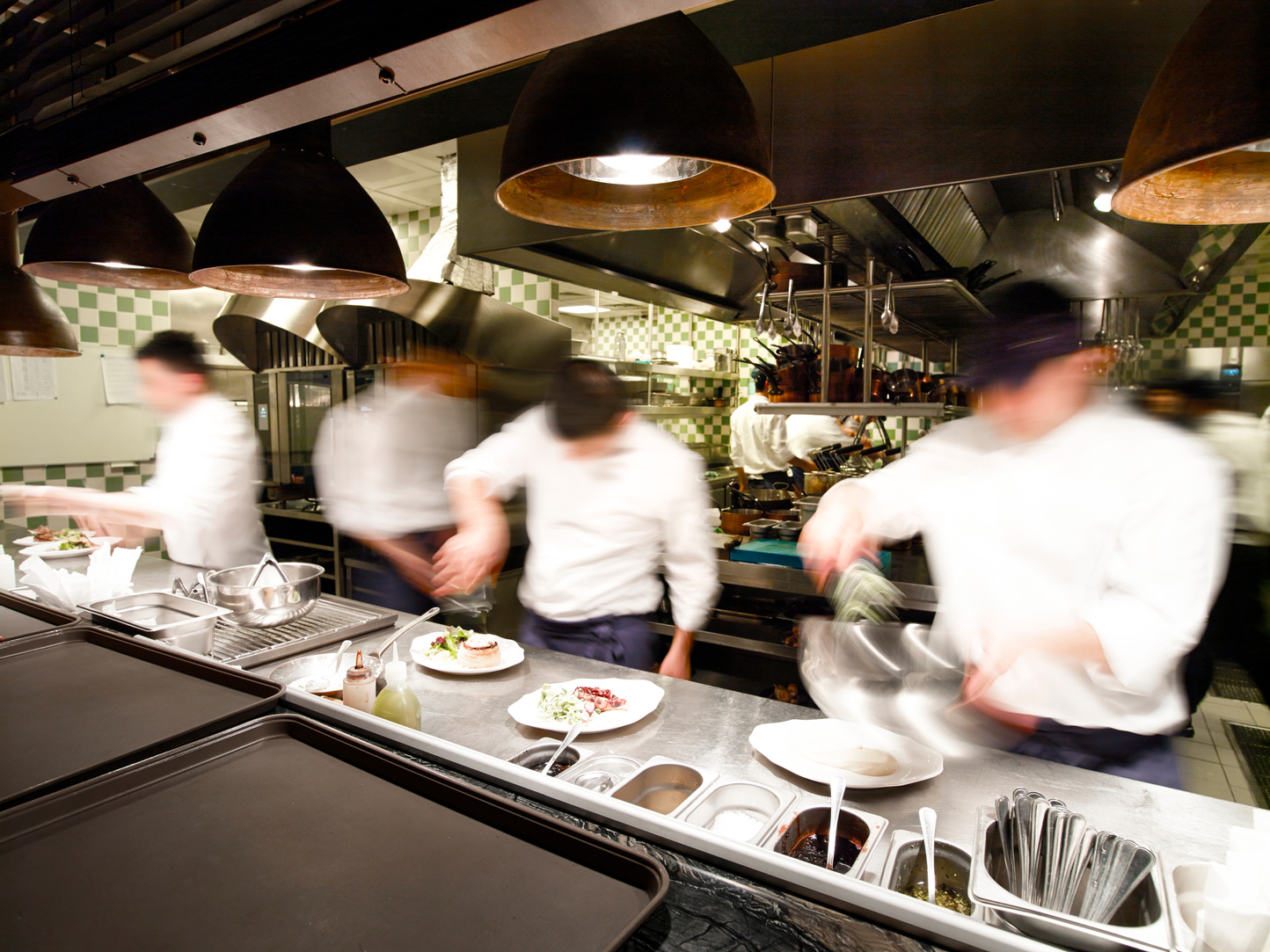 Overly busy restaurant kitchen